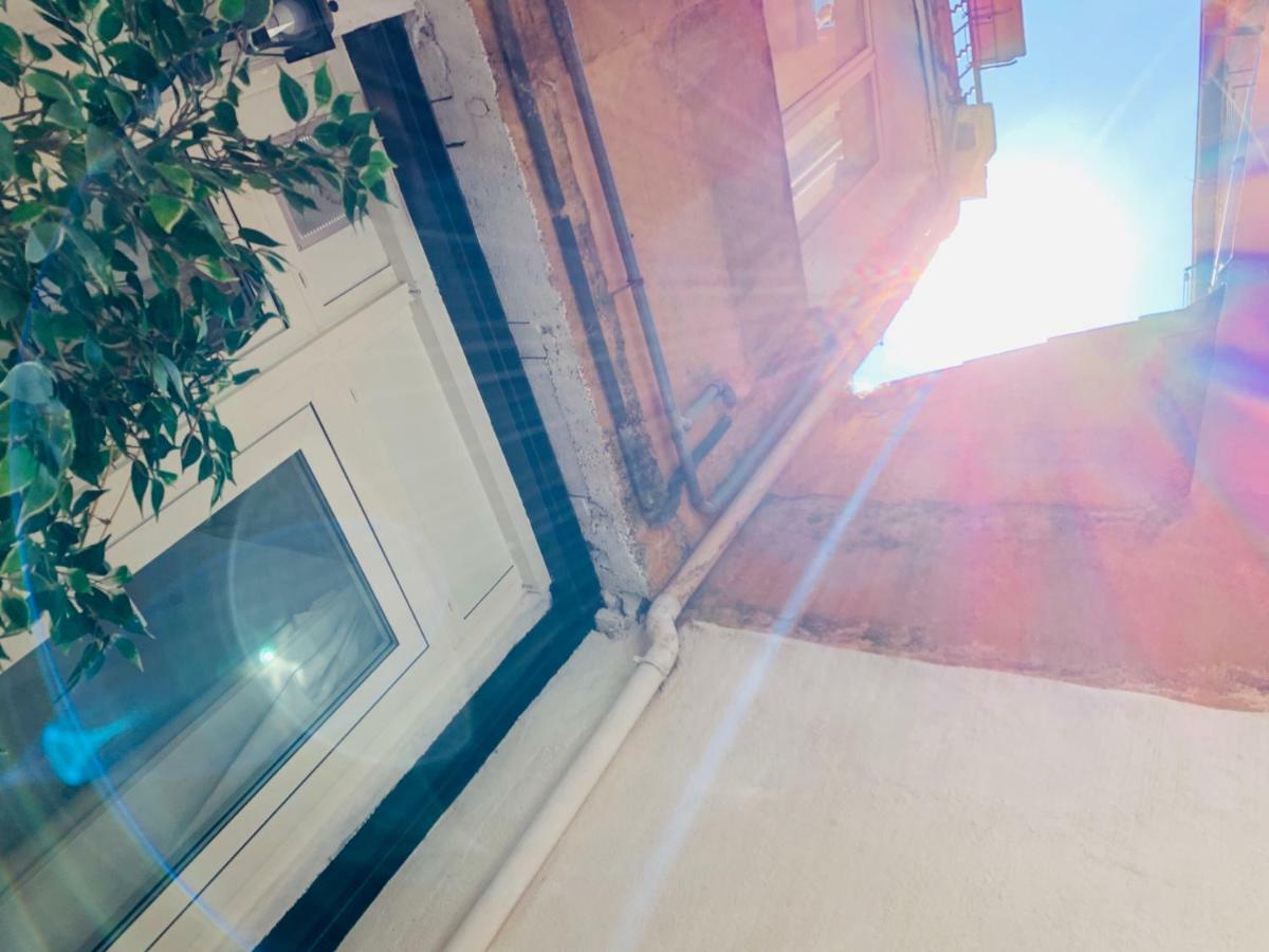 Montclar Studio Aix-en-Provence Exterior photo